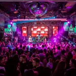 PR in discoteca: chi è e come diventarlo